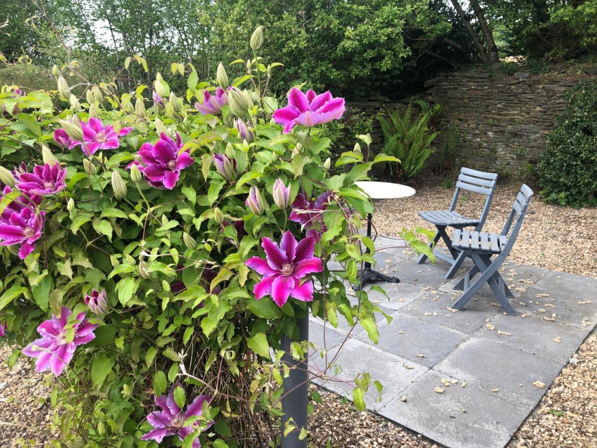 The Lotus. Romantic, Rural Hideaway Near Huelgoat Loqueffret Extérieur photo