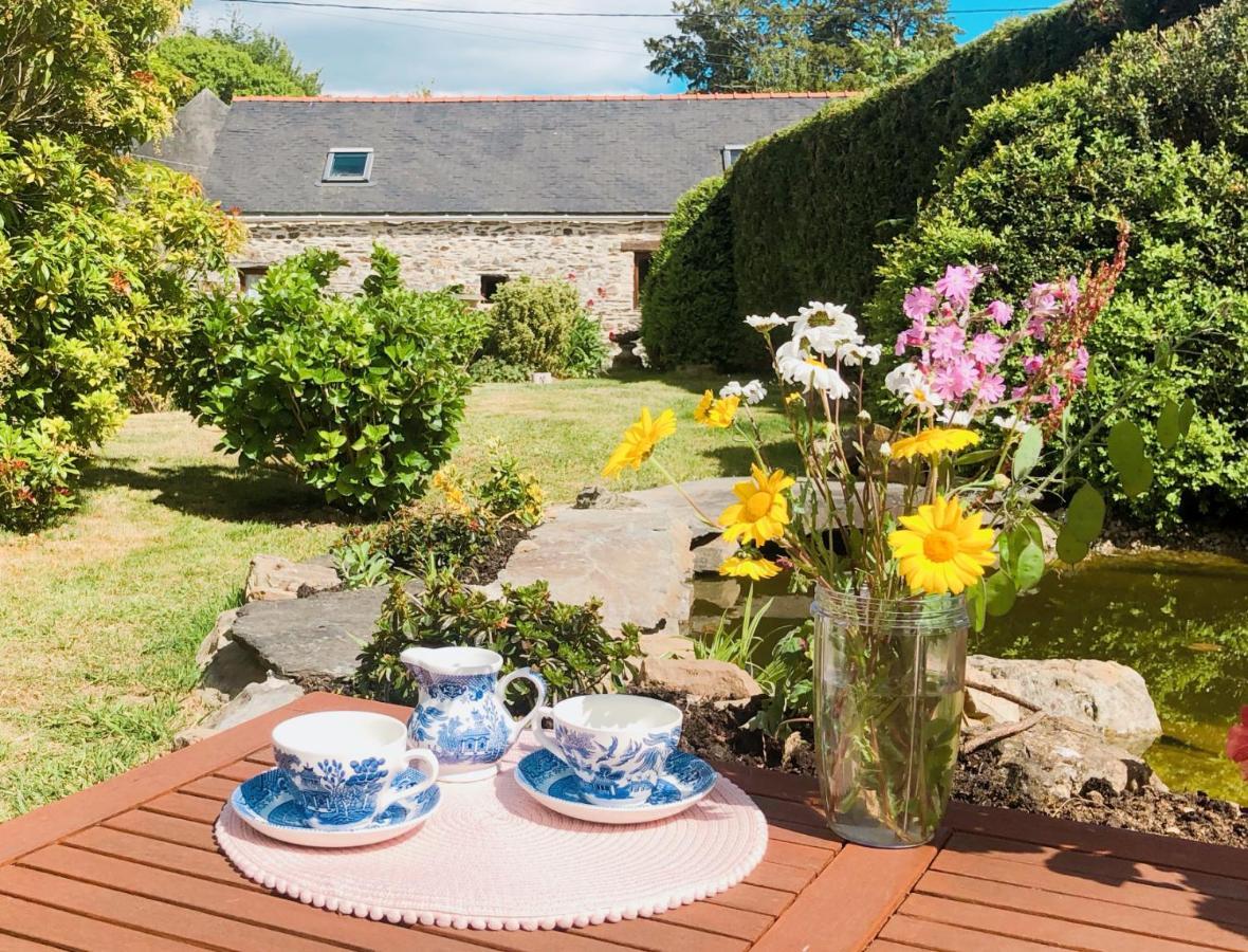 The Lotus. Romantic, Rural Hideaway Near Huelgoat Loqueffret Extérieur photo
